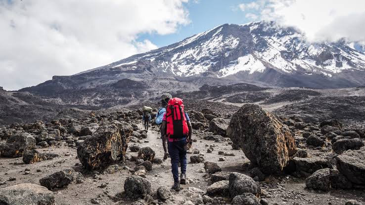 mount kilimanjaro climbing adventure